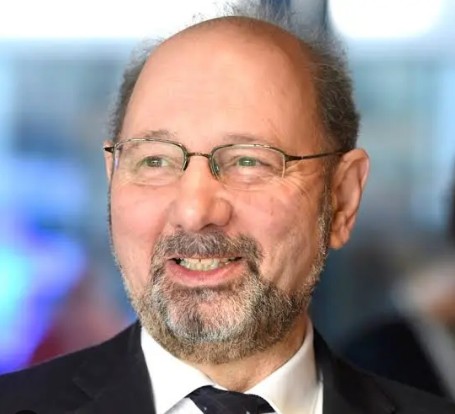 Richard Sakwa